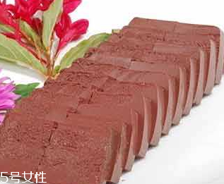 雞血會不會很臟？雞血怎么去灰塵？