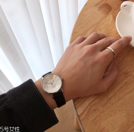 手表分針不動(dòng)怎么解決？手表分針不走解決辦法