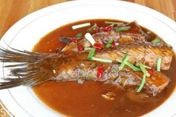 青魚(yú)是鯉魚(yú)嗎？青魚(yú)和鯉魚(yú)是不是一樣的？
