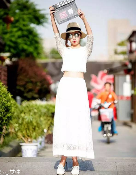 夏天戴什么帽子好看？夏季帽子搭配圖片