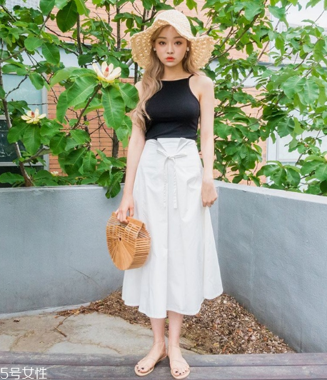 夏天戴什么帽子好看？夏季帽子搭配圖片