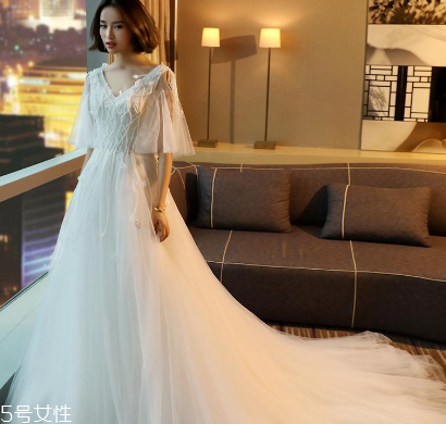 婚紗可以送人嗎？婚紗送人對婚姻有影響嗎？