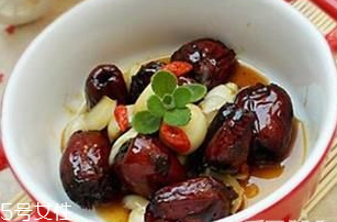花生衣的吃法 花生衣怎么吃？