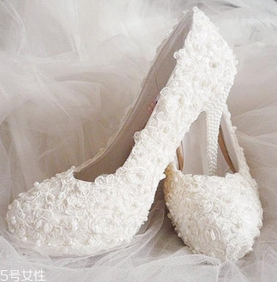 婚鞋可以提前穿嗎？婚鞋提前穿有影響嗎？
