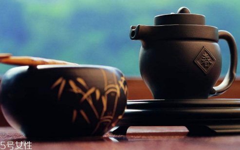 梅花可以糧酒嗎？梅花酒什么味道？