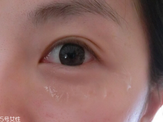 眼霜為什么要乳化？眼霜乳化的好處