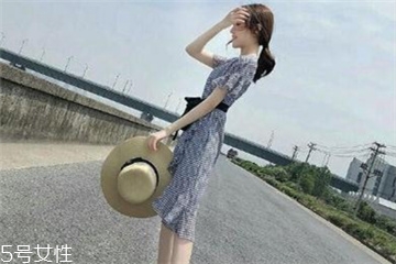 不會搭配衣服怎么辦？女生不會搭配怎么解決？