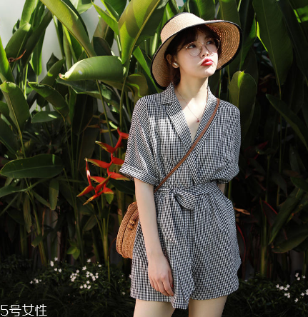 白領(lǐng)上班穿什么衣服？白領(lǐng)mm穿搭圖片