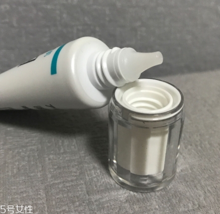 珂潤眼霜怎么樣？珂潤眼霜使用心得