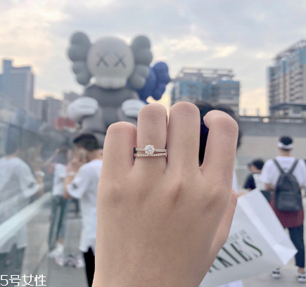 鉆戒什么時(shí)候買(mǎi)最便宜？鉆戒最佳購(gòu)買(mǎi)時(shí)間
