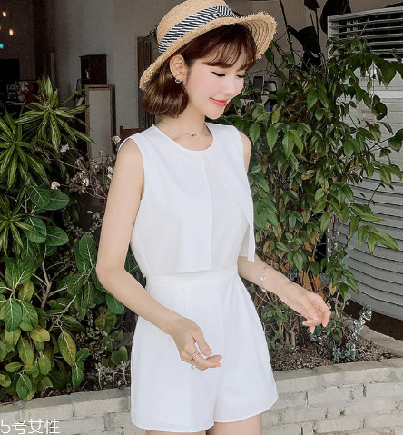 夏天穿什么連體褲好看？夏天適合穿什么連體褲？