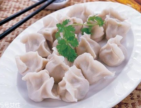 榛蘑能包餃子嗎？榛蘑豬肉餡餃子的做法