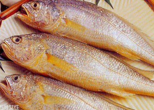 黃花魚去鱗嗎？黃花魚去內臟嗎？