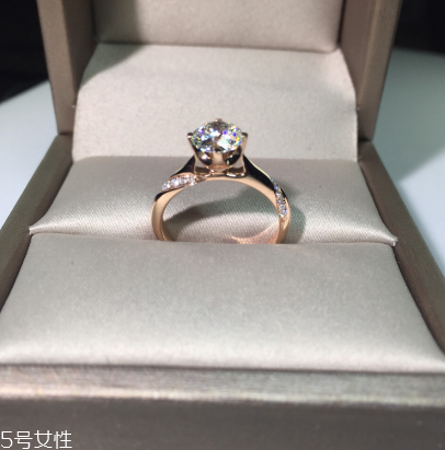 鉆戒在香港買便宜多少？鉆戒在香港買比較便宜嗎？