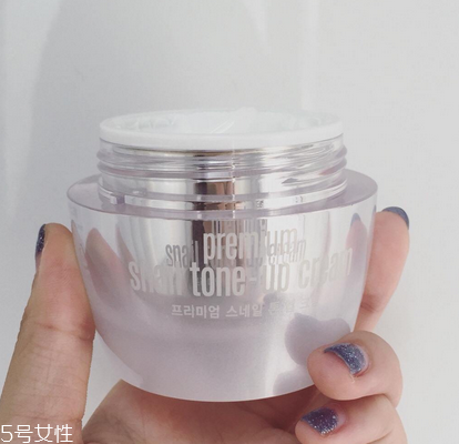 素顏霜晚上可以不洗嗎？素顏霜不洗有副作用嗎？