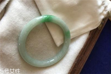 手鐲16號是多大？手鐲16號內(nèi)徑有多少厘米？