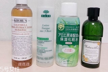 化妝水能涂眼部嗎？眼部可以涂化妝水嗎？