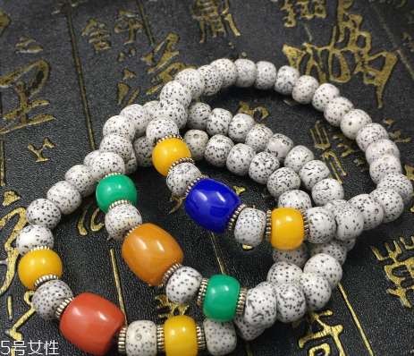 星月菩提手串怎么盤玩？星月菩提盤玩技巧
