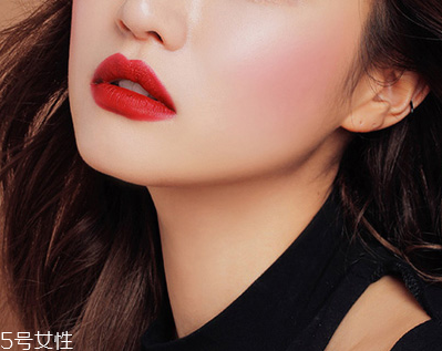口紅弄到墻上怎么去掉？墻上口紅印怎么去掉？