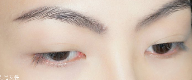 萬圣節(jié)蜘蛛眼妝怎么畫？2款蜘蛛眼妝詳細步驟