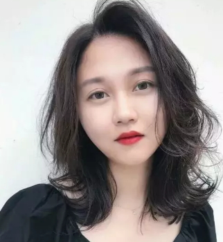 黑茶色怎么染？黑茶色染發(fā)配方