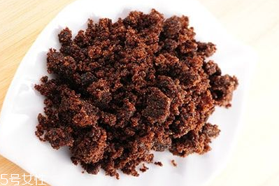 紅糖面膜用什么紅糖最好？用紅糖怎么敷臉美白？