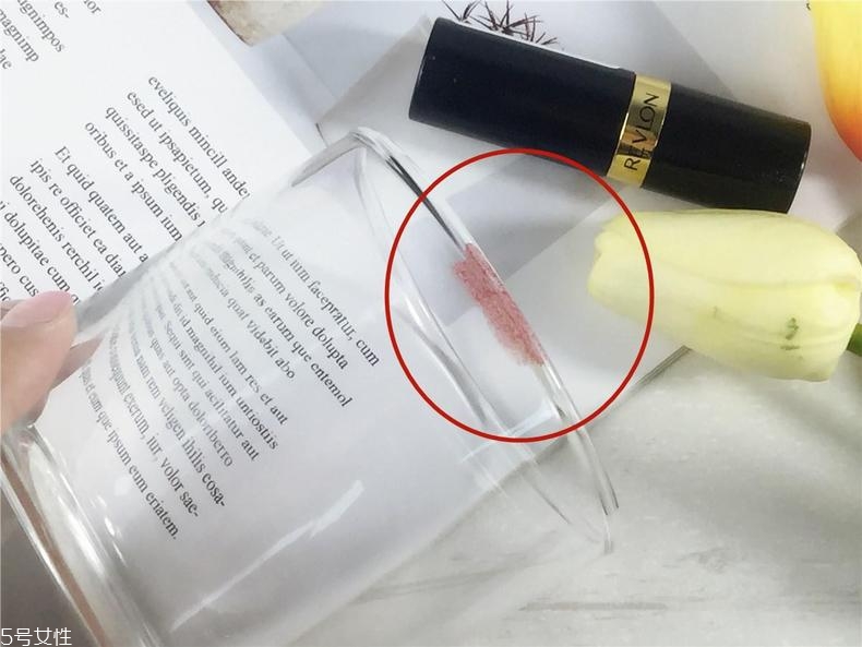 露華濃525是什么色？露華濃525適合黃皮嗎？