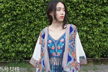平胸女生夏天穿什么？平胸也能穿出高級感