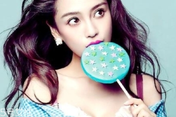 燙發(fā)不染色好看嗎？只燙不染也能美美的