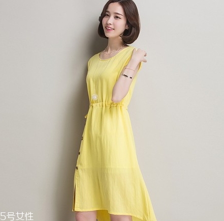 棉麻長裙子怎么搭配？文藝妹紙都這樣穿