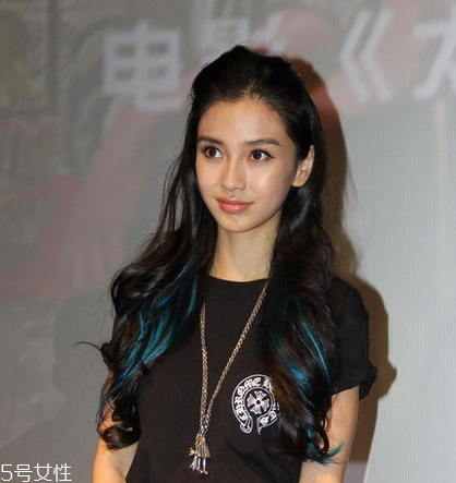 染發(fā)長出黑發(fā)怎么辦？補色來幫你