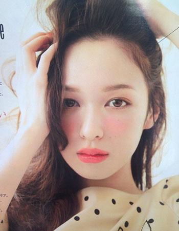 高潮紅妝怎么畫 風行的日本潮紅妝