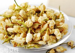 益母草和逍遙丸可以一起吃嗎 緩解月經(jīng)不調