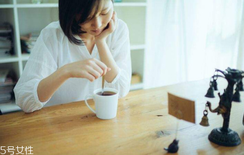 減肥一天吃多少熱量 減肥一天只能攝入這么多卡路里 減肥一天吃多少熱量 減肥一天只能攝入這么多卡路里