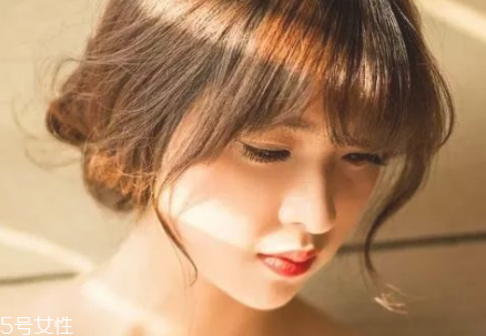 熬夜長痘痘怎么辦？去除痘痘小竅門