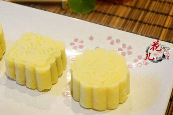 電烤箱怎么做綠豆糕？太黃或太綠的綠豆糕不要買