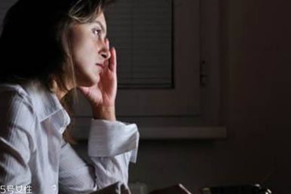 女性熬夜的危害？那些不為人知的秘密
