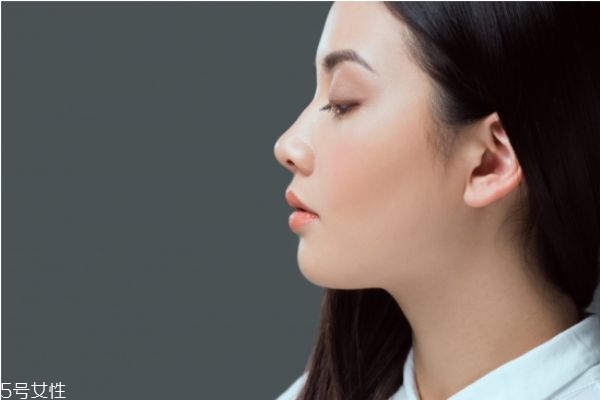 國產眼霜什么牌子好 如何自制去皺眼霜