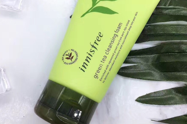 悅詩風吟綠茶洗面奶可以天天用嗎 油皮無壓力