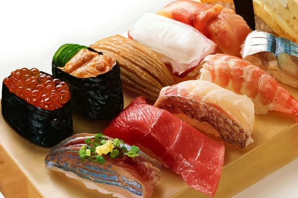 日本料理PK韓國(guó)美食誰與爭(zhēng)鋒 竟是它更勝一籌