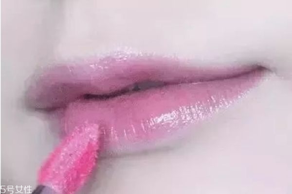 韓系裸妝怎么畫(huà) 簡(jiǎn)單淡妝化妝教程