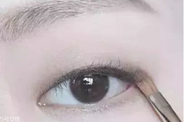 韓系裸妝怎么畫(huà) 簡(jiǎn)單淡妝化妝教程