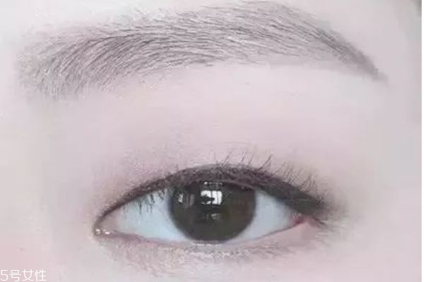 韓系裸妝怎么畫(huà) 簡(jiǎn)單淡妝化妝教程