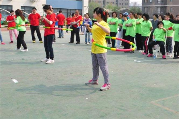 呼啦圈會使子宮下垂嗎 注意運(yùn)動(dòng)強(qiáng)度