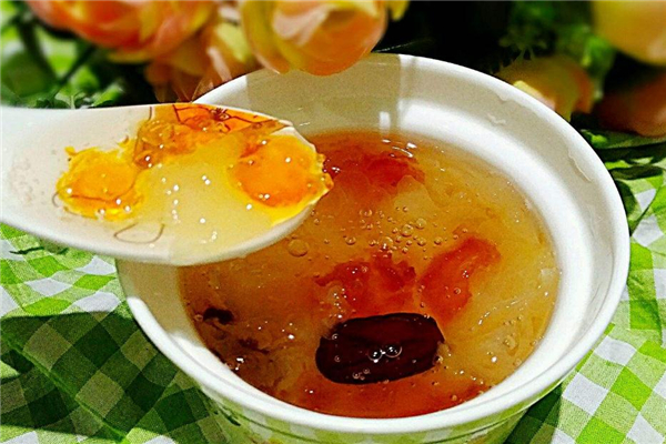 剖腹產(chǎn)后可以吃桃膠嗎 對(duì)恢復(fù)有好處