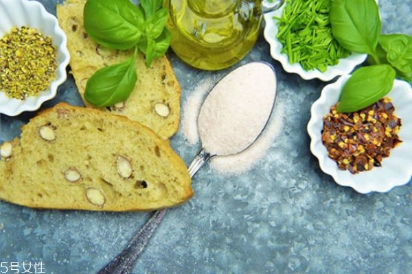 哪些食物吃了幫助減肥 減肥小竅門(mén)