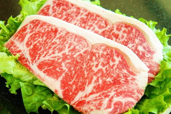 牛肉可以和菠菜一起吃嗎 牛肉營(yíng)養(yǎng)價(jià)值