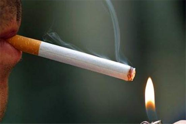 過度吸煙會導致失明嗎 過度吸煙或致失明是真的嗎
