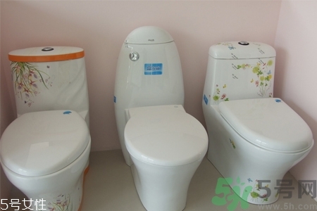 馬桶漏水的原因？馬桶漏水如何修理？