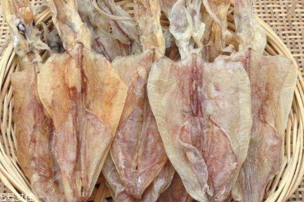 魷魚(yú)干多少錢(qián)一斤 魷魚(yú)干的制作方有什么